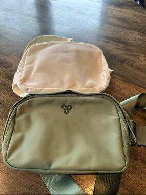 TNA Olive Green and Cream Crossbody “On the Way” bags
